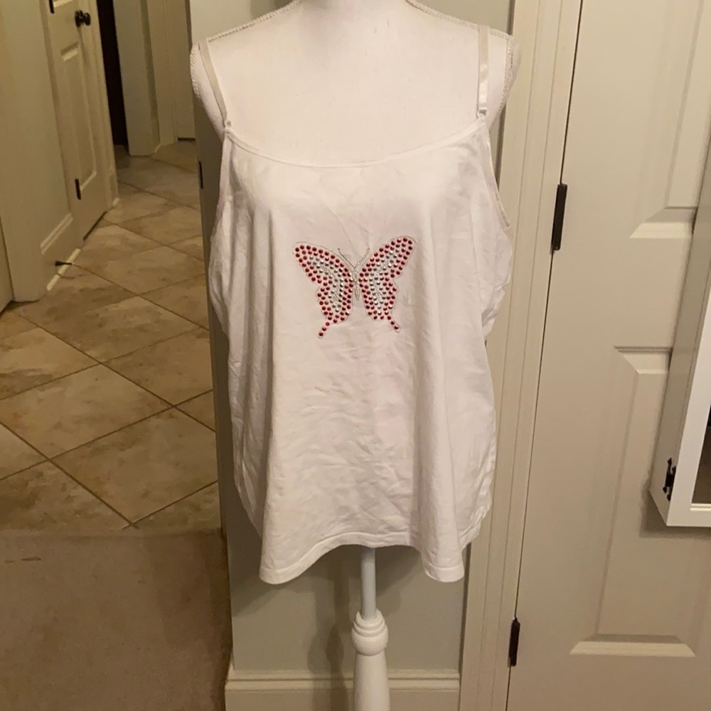 Butterfly tank
